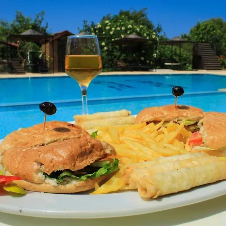 Lapida Garden Bed & Breakfast *