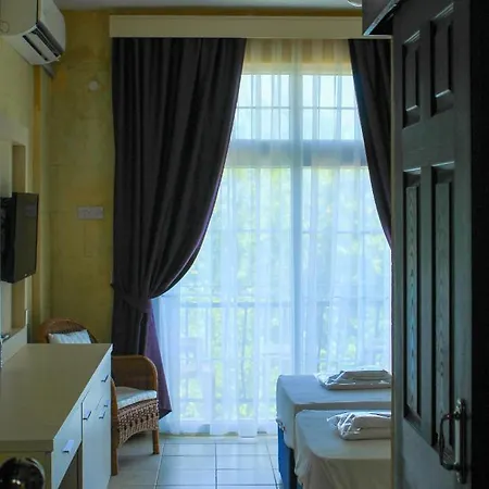 B&B Lapida Garden *