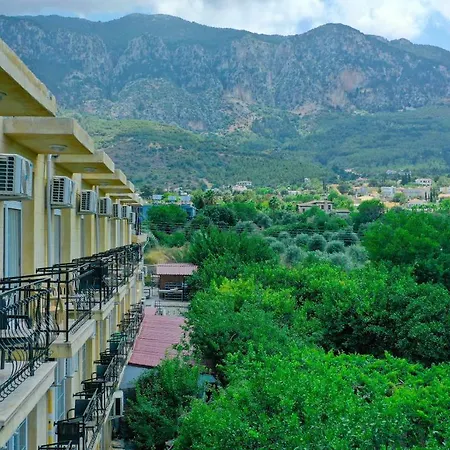 Lapida Garden Bed and breakfast *